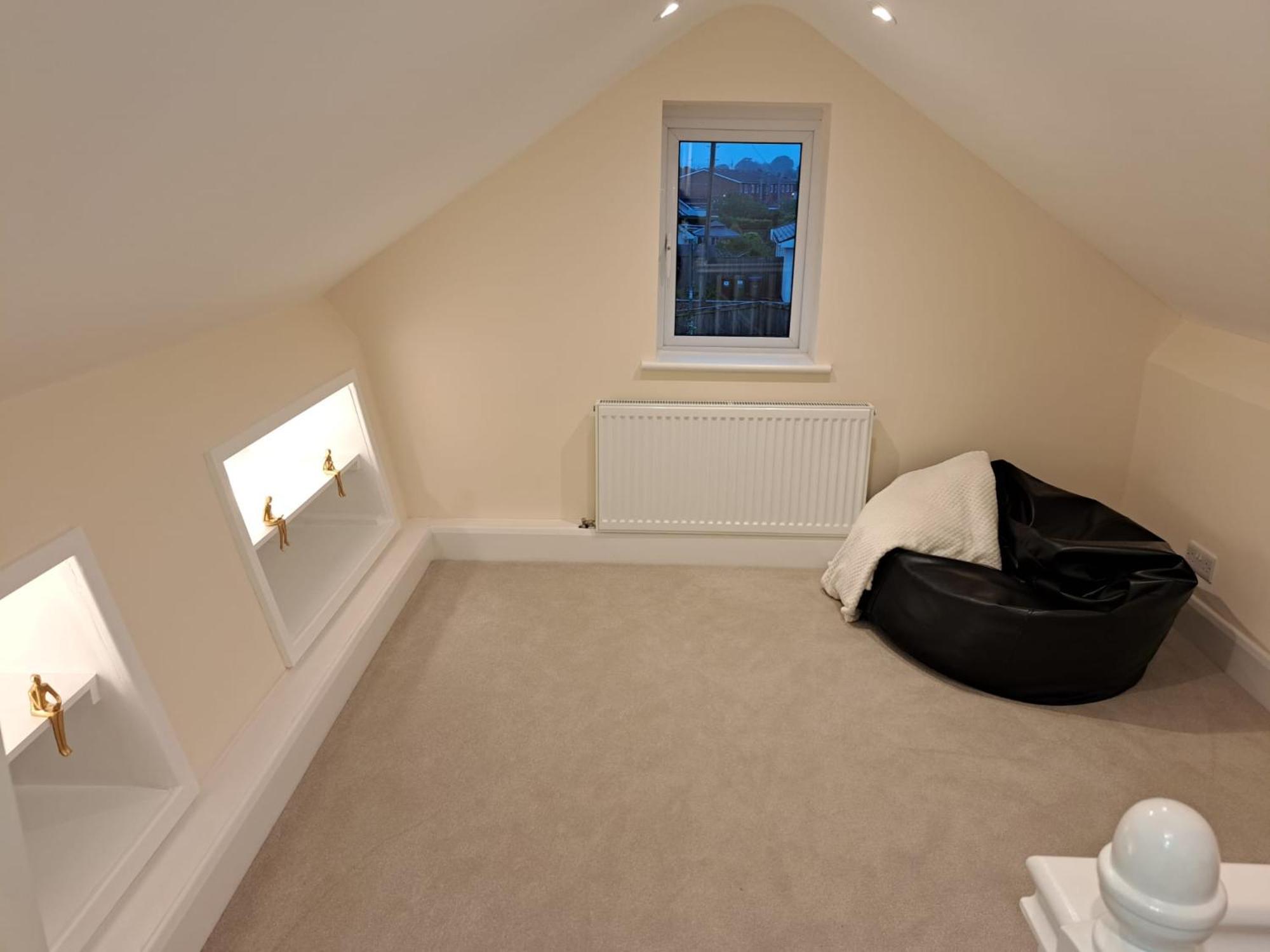 Beautiful 5 Bedroom Bungalow, Sleeps 7, In Calne Exterior foto